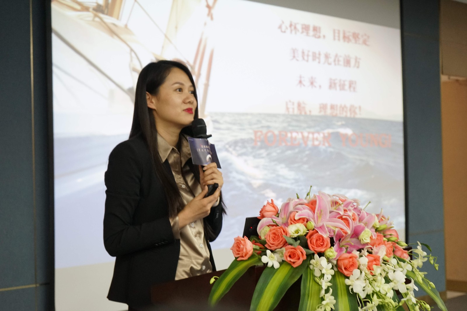 152474355064131689vv.jpg hth在线(中国)春招13.jpg